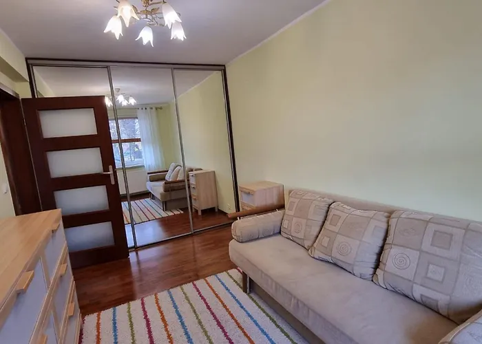 Chrobrego 19a - Self Check-in 20h - Parking *